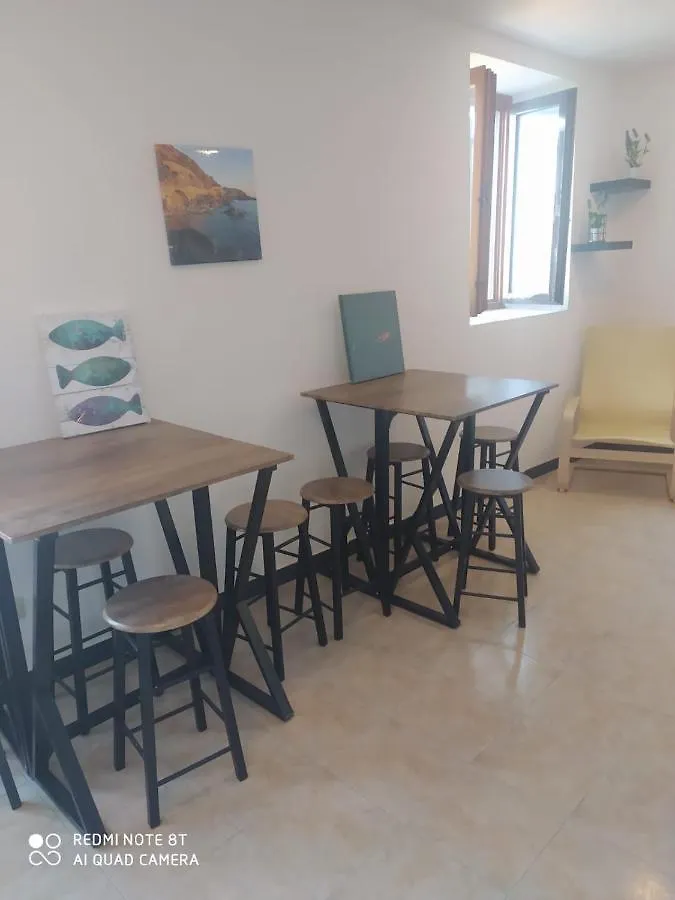 Ostello Ninin De Ma' Framura Hostel